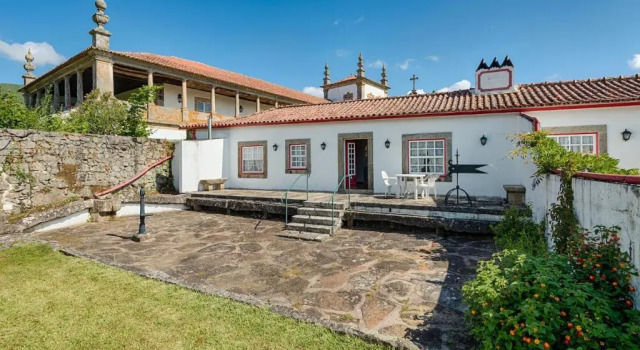 Casa de Pomarchão, Забронировать Отель Понте-де-Лима Portuguese Route of Santiago, рядом с Torre de São Paulo