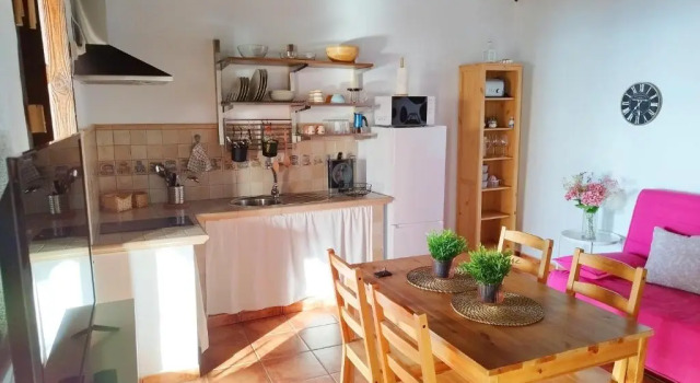 Коттедж c 1 комнатой Yeya House