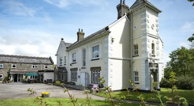 Killigarth Manor Holiday Park