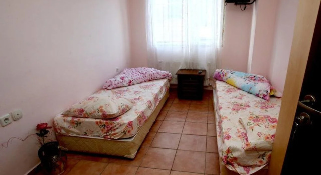 Hotel Teheran, Varaa Hotelli Vitosha District 