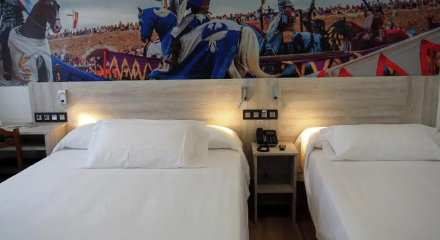 Трёхместный номер Standard Hostal Don Suero de Quiñones