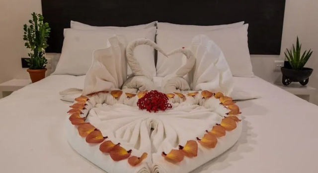 BrickWood Holiday Home, Book Hotel Rasdhoo Ari Atoll