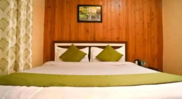 Номер Deluxe Hotel Pine Crest Inn, Darjeeling