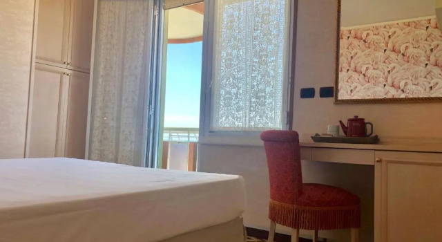 Двухместный номер Standard seafront Hotel Flamingo