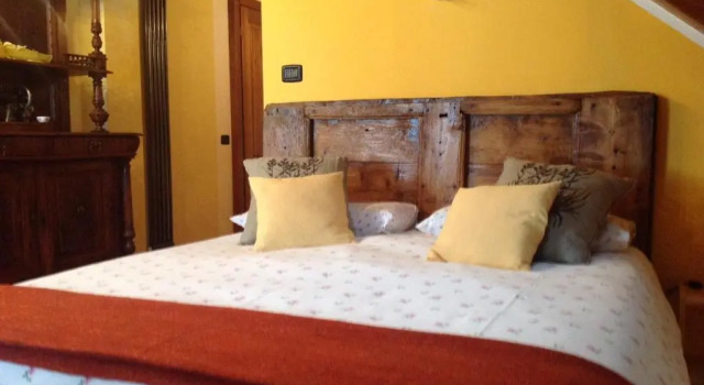 Habitación doble Estándar con vista a la montaña Casa Brencio