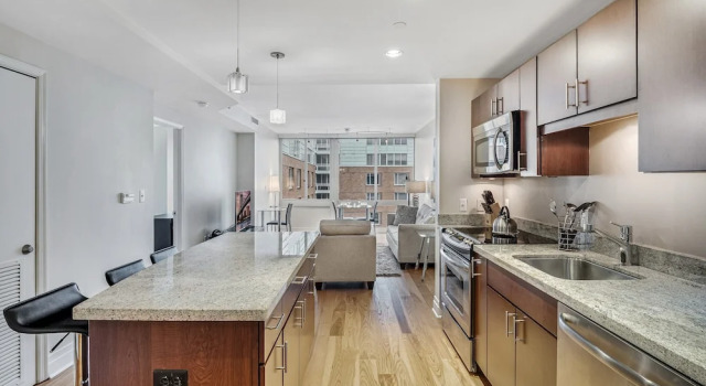 Апартаменты Luxury Global Luxury Suites at Foggy Bottom