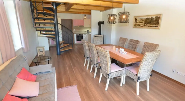 Lovely Apartment With Sauna, Pool,ski Boot Heaters,whirlpool