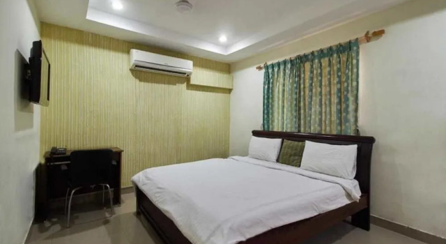 Falcons Nest Studio Apartments