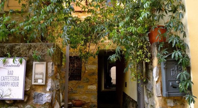 La Contrada
