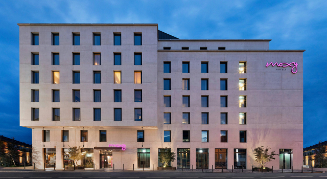 Moxy Rapperswil, Забронировать Отель Rapperswil 