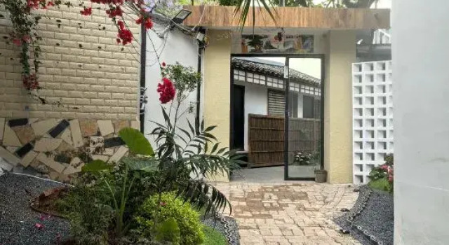 Shan'er Qi Boutique Homestay (Lushan Qionghai Scenic Area), Varaa Boutique-hotelli Hotellit Sichuan pysäköinnillä, Pysäköinti