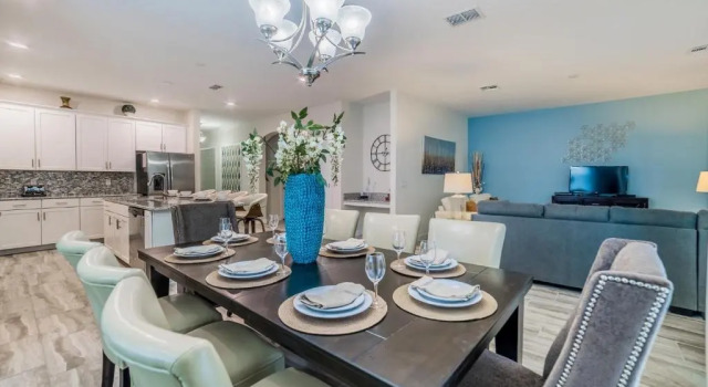 4742 Sleepy Hollow Drive, Rezerwuj Hotel Hotele w Kissimmee z basenem, Basen