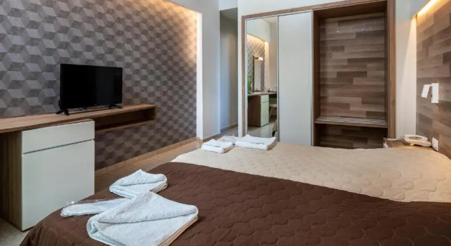 Двухместный номер Standard Olympia Hotel