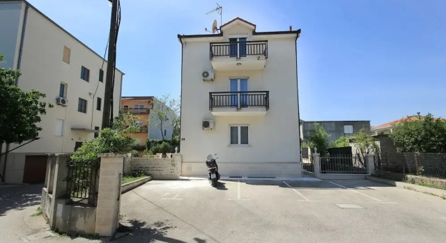 Apartments Sabljic, Забронировать Апартаменты/квартира Апартаменты Сплитско-Далматинской жупания, Апартаменты/квартира