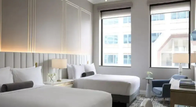 Четырёхместный номер Premium InterContinental Indianapolis by IHG