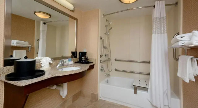 Номер Standard Hampton Inn Fayetteville Fort Bragg