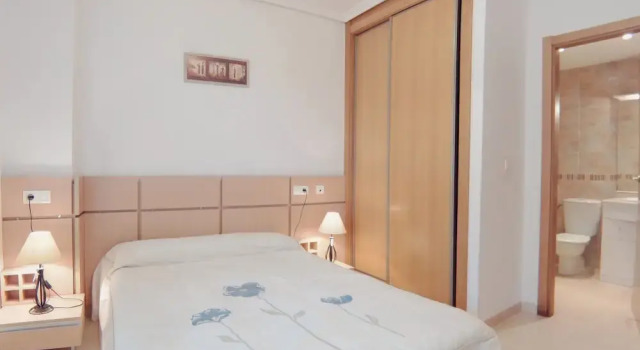 Piso de 2 Habitaciones en Marina D'Or primera linea de Playa VISTAMAR