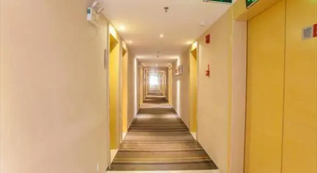 City Comfort Inn Nanning Chaoyang Square Metro Station, Rezerwuj Hotel Xing Ning Nanning