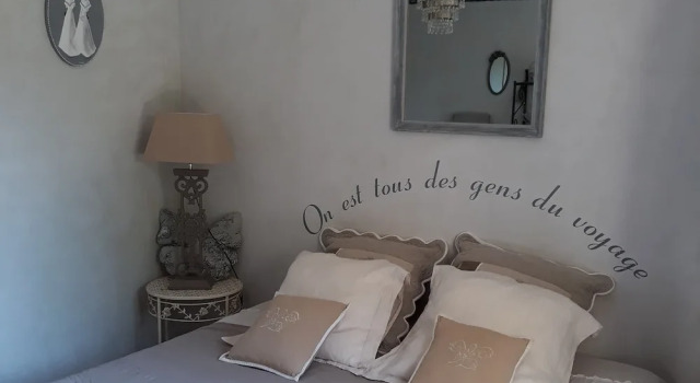 Standart oda Mas La Pomarède