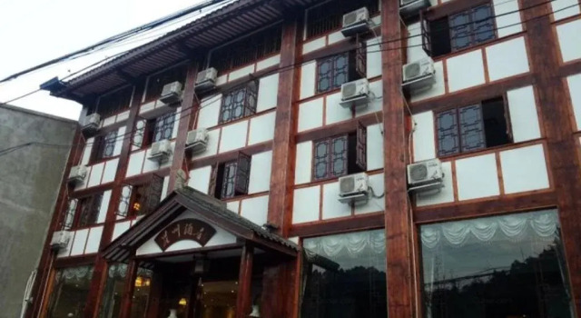 Xingzhou Hotel, Book Hotel Hoteller i Sichuan med parkering, Parkering