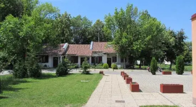 Villa Patio, Rezervovat Vila Hotely v Nitriansky kraj s parkováním, Parkování
