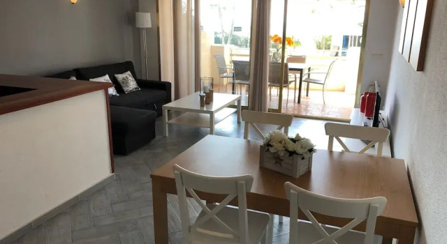 T&H Playamero 1 Family Apartament, Забронировать Апартаменты/квартира Отели Tarragonès с парковкой, Парковка