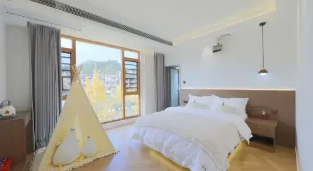 Семейный люкс Fenghuangshan Jufu Homestay