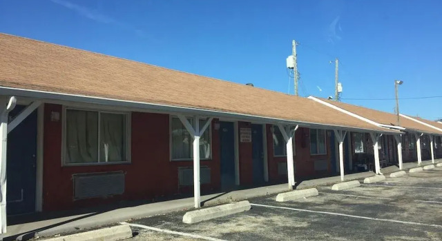 Mayfair Motel, Varaa Motelli Cross Keys 
