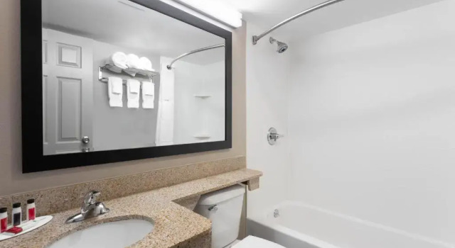 Номер Standard Sleep Inn Terre Haute University Area