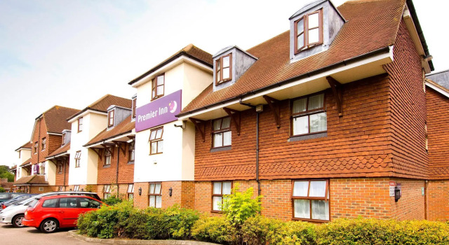 Premier Inn London Gatwick South, Забронировать Отель Отели Исторического графства Суссекса 3 звезды, 3*