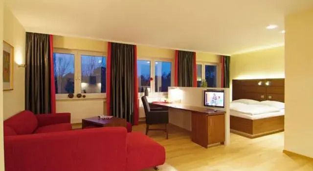 Люкс Trend Hotel