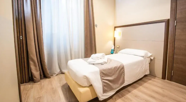Одноместный номер Standard Hotel Rosa