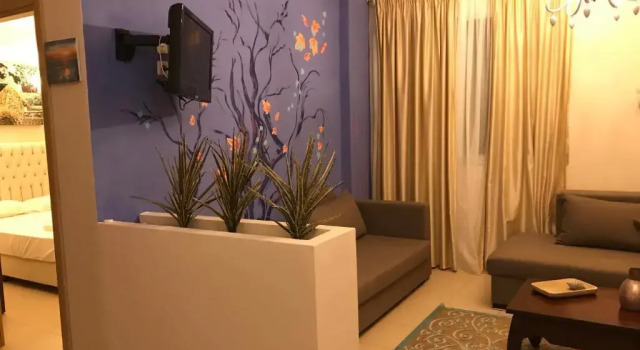 Люкс Leonidas Apartments and suites