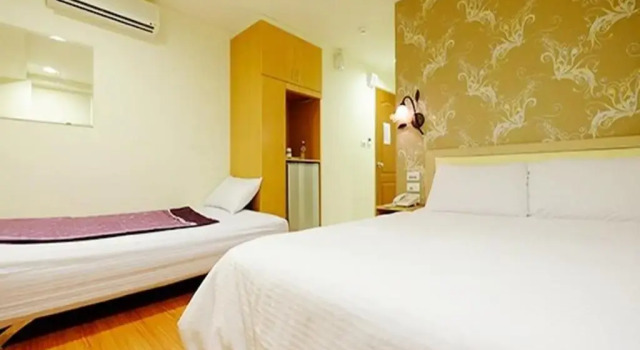 Номер Comfort Green Park Commercial Hotel