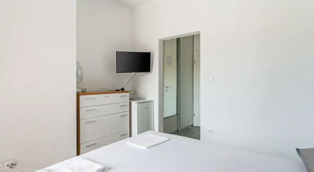 Cozy Holiday Home in Sumartin near Sea, Забронировать Отель Сумартин Брач