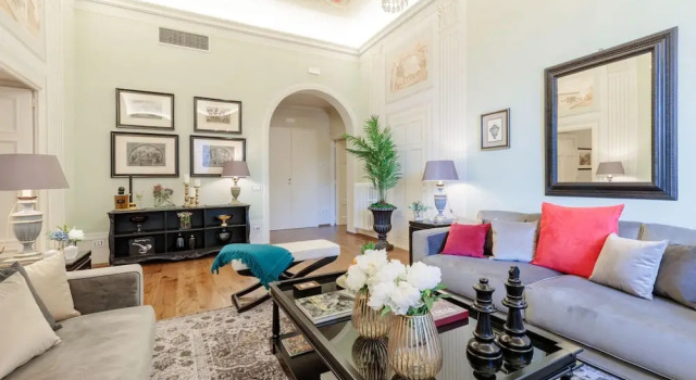 Апартаменты The Medieval Penthouse 5 Bedrooms