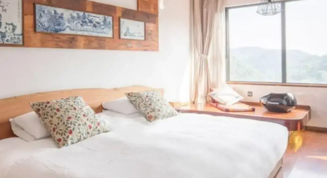 Номер Deluxe Floral Hotel Yuequ Yunshang