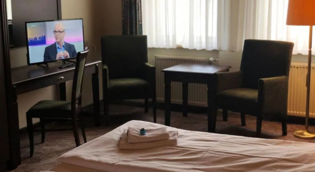 Hotel Fränkischer Hof, Забронировать Отель Китцинген Нижняя Франкония