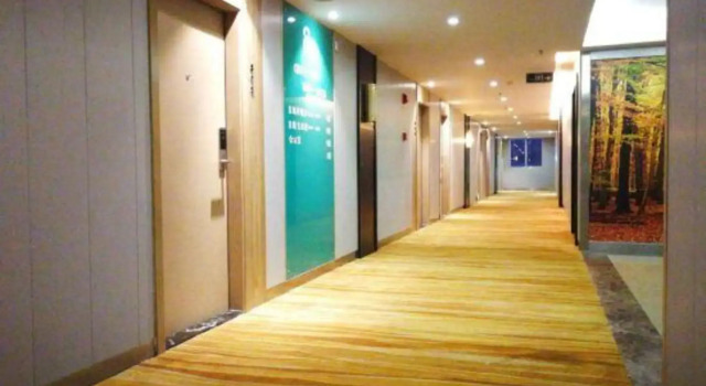 Prince Hotel, Book Hotel Yangjiang 
