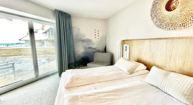 Двухместный номер Deluxe с видом на море Hotel Zhong Hua