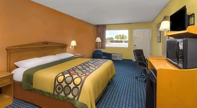 Номер Standard Super 8 by Wyndham Breaux Bridge