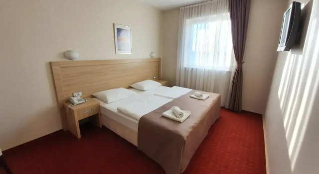 Двухместный номер Standard Hotel Brotnjo