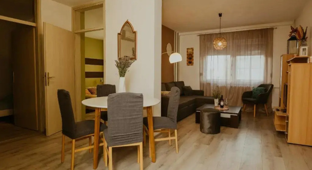 Apartman Centar, Забронировать Апартаменты/квартира Отели в центре Вуковара, в центре