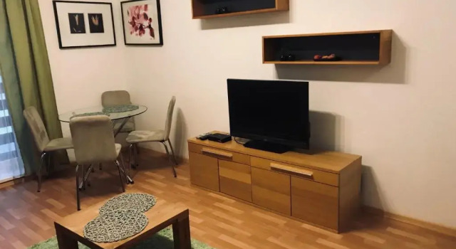 Apartmán Lucie Špindlerův Mlýn, Rezerwuj Apartament Hotele w Kraj hradecki z parkingiem, Parking
