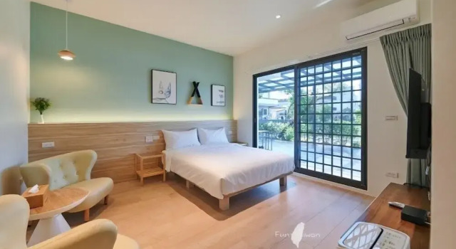 House in field, Rezerwuj Hotel Hotele w Yilan z parkingiem, Parking