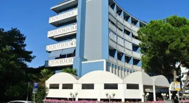 Residenza Sporting, Book Hotel Hoteller i Friuli Venezia Giulia med parkering, Parkering