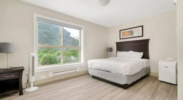 Scenic 3BR Penthouse Suite, Buchen Sie Ferienwohnung Harrison Hot Springs 