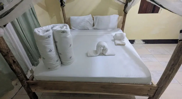 Номер Comfort Kilimanjaroo Inn