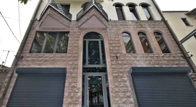 Aygestan plaza, Prenota Residence Erevan Armenia, vicino a Matenadaran