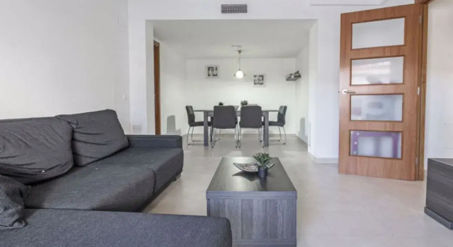 Apartment Oliveres Verditz, Varaa Huoneisto Hotellit Tarragonès uima-altaalla, Uima-allas